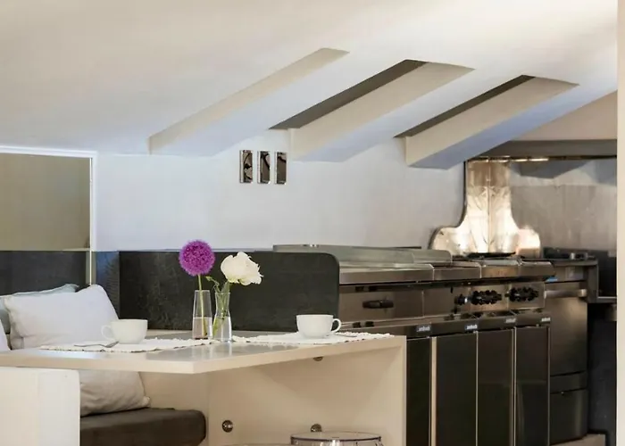 Private Penthouse On The Arno River Apartament Florencja