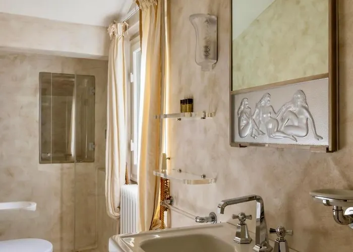 Apartament Private Penthouse On The Arno River Florencja