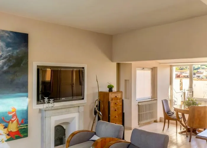 Apartament Private Penthouse On The Arno River Florencja