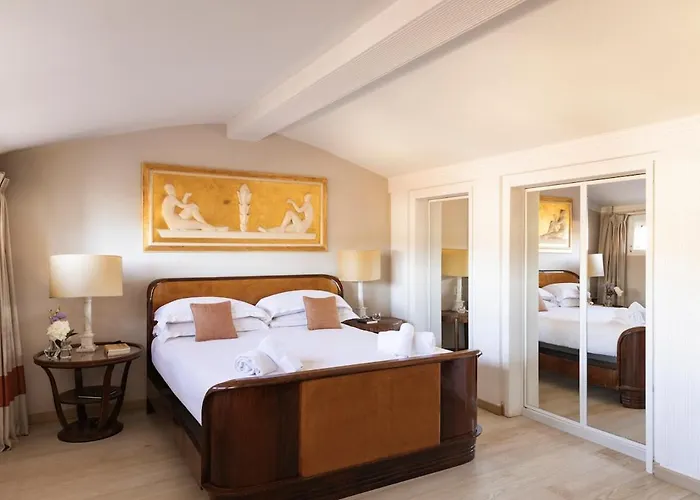 Private Penthouse On The Arno River Apartament *