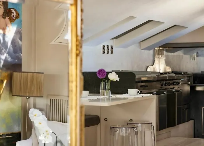 Private Penthouse On The Arno River Apartament Florencja