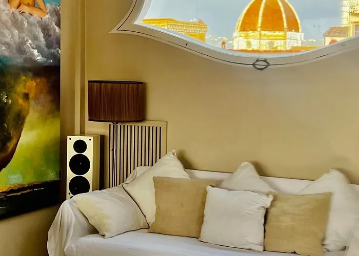 Private Penthouse On The Arno River Apartament Florencja
